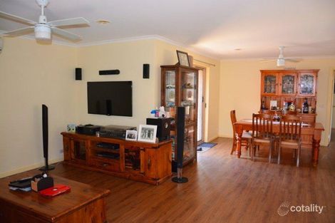 Property photo of 22 Exmouth Road Craigieburn VIC 3064
