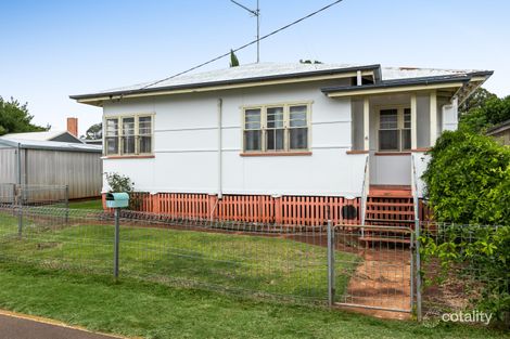 6 Frederick St, East Toowoomba, QLD 4350