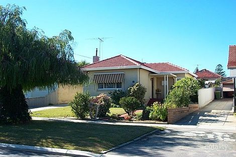 26 Gibson St, Beaconsfield, WA 6162