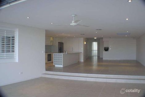 Property photo of 23/7 Grand Parade Parrearra QLD 4575