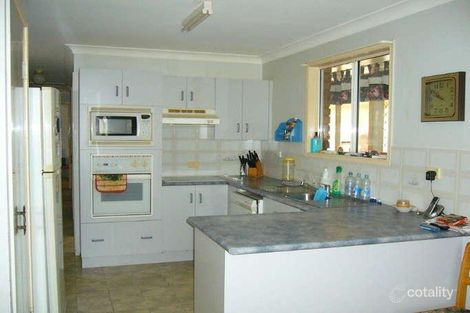 Property photo of 18 Brady Close Glenlee QLD 4711