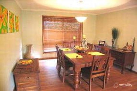 Property photo of 33 Dunalbyn Drive Aberfoyle Park SA 5159