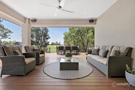 Property photo of 31 Daintree Drive Sandhurst VIC 3977