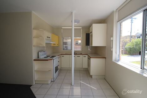 Property photo of 2/55 Rialto Street Coorparoo QLD 4151