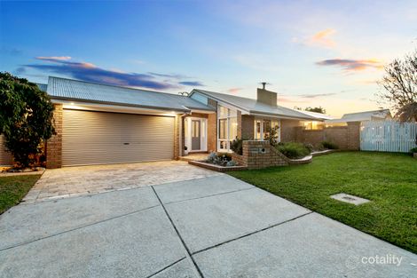 Property photo of 2 Protea Court Langwarrin VIC 3910