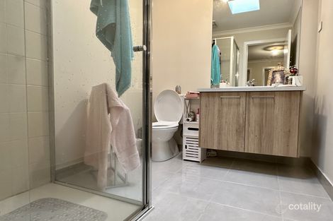 Property photo of 11 Tarrion Rise Craigieburn VIC 3064