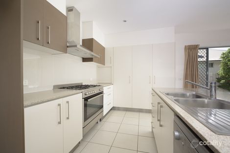 Property photo of 6 Orchard Drive Kirkwood QLD 4680