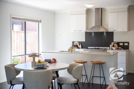 Property photo of 9 Manhattan Drive Officer VIC 3809