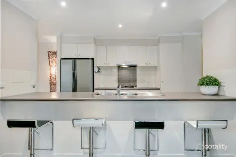 Property photo of 24 Pankhurst Promenade Point Cook VIC 3030