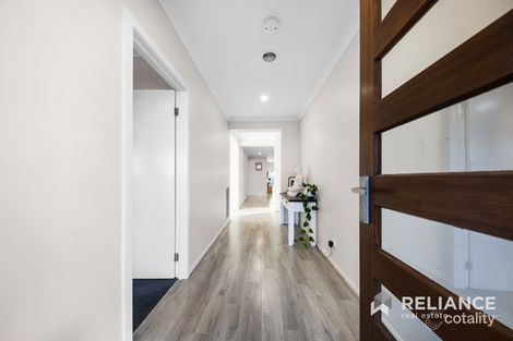 Property photo of 32 Trajectory Drive Tarneit VIC 3029