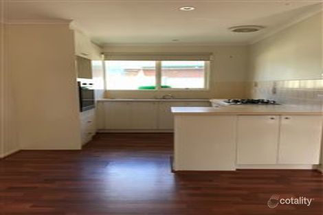 Property photo of 38 Meeking Drive Pakenham VIC 3810