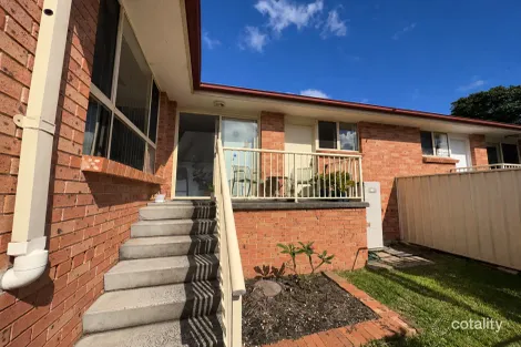 Property photo of 2/33B Mount Brown Road Dapto NSW 2530