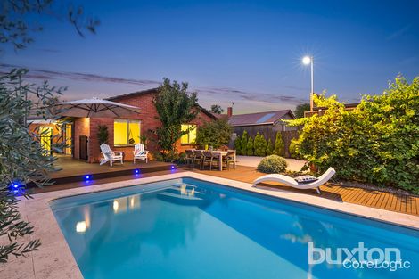 Property photo of 10 Uonga Road Bentleigh VIC 3204