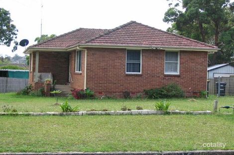 15 Echuca Cres, Koonawarra, NSW 2530