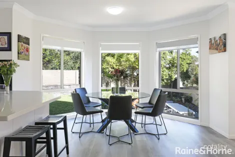 Property photo of 27 Eucumbene Avenue Flinders NSW 2529