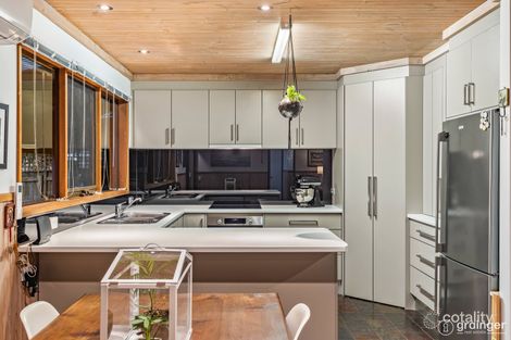 Property photo of 3 Dotterel Close Blind Bight VIC 3980