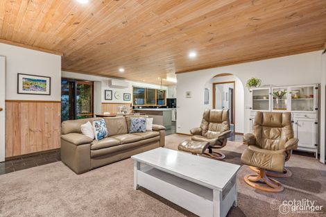 Property photo of 3 Dotterel Close Blind Bight VIC 3980