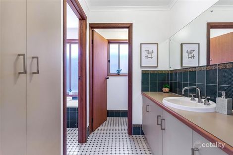 Property photo of 13 Aurora Circuit Greenwith SA 5125