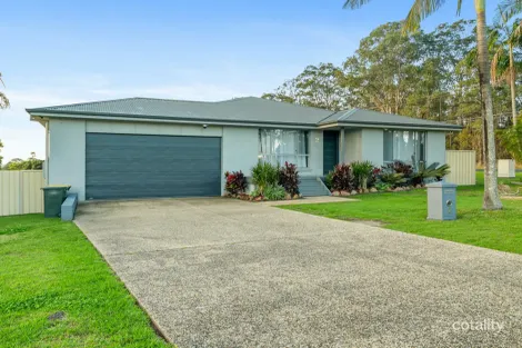 Property photo of 2 Alonbar Crescent Taree NSW 2430