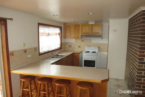 Property photo of 16 Swansea Grove Mornington VIC 3931