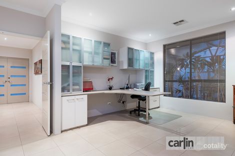 Property photo of 3 Butchart Turn Aubin Grove WA 6164