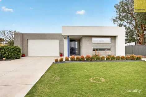15 NELSON ST, DARLEY, VIC 3340