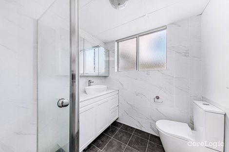 Property photo of 4/118-124 Longfield Street Cabramatta NSW 2166