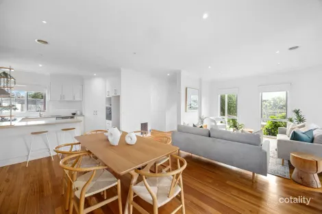 Property photo of 7 Chatham Avenue Ferntree Gully VIC 3156