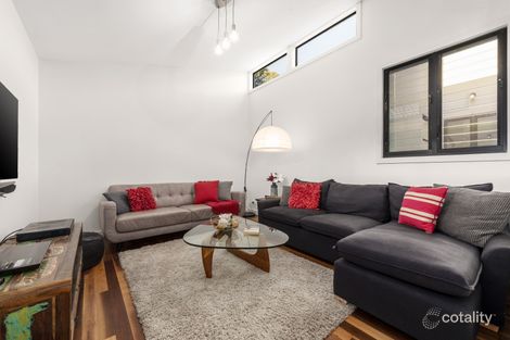 Property photo of 30 Ponsford Avenue Wantirna South VIC 3152