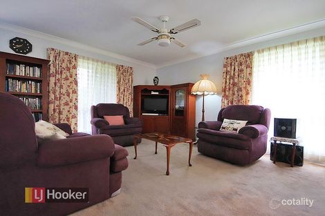 Property photo of 2 Roper Place Kallangur QLD 4503