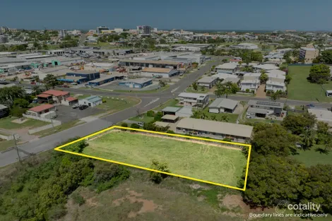 5 Murray St, West Gladstone, QLD 4680