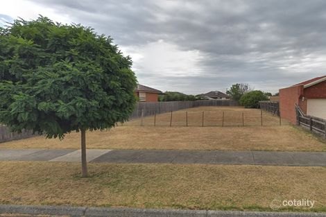 19 Halsey St, Reservoir, VIC 3073