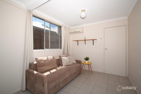 Property photo of 2/27 Herbert Street Annerley QLD 4103
