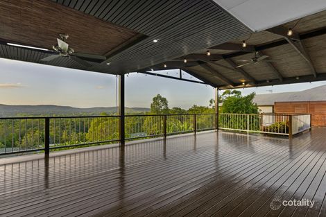 Property photo of 13 Tara Vista Boulevard Highland Park QLD 4211