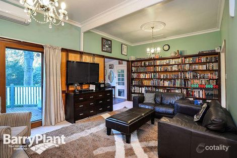 Property photo of 34 Ferny Creek Avenue Upper Ferntree Gully VIC 3156