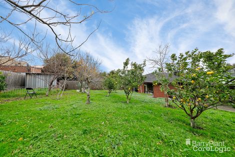 Property photo of 14 Green Valley Grove Meadow Heights VIC 3048