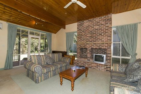 Property photo of 3 Banjo Place Springwood NSW 2777