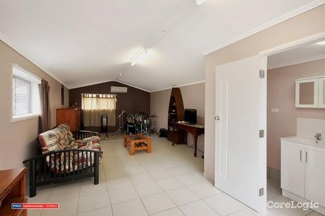 Property photo of 14 Glenross Drive Pine Mountain QLD 4306
