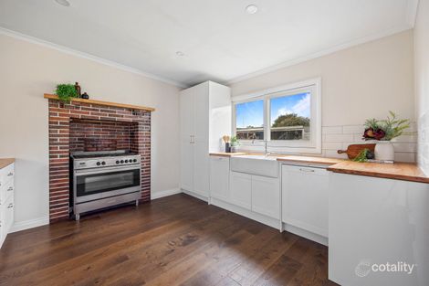 Property photo of 9 Linaker Lane Golden Point VIC 3350