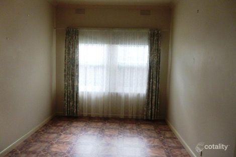 Property photo of 35 Hearn Street Drouin VIC 3818