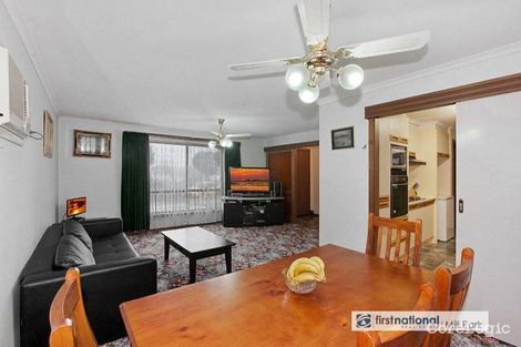 Property photo of 4 Grady Close Mill Park VIC 3082