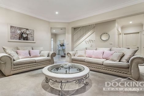 Property photo of 2/31 Glenburnie Road Mitcham VIC 3132