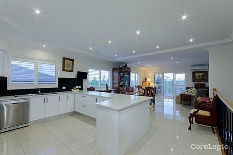 Property photo of 11 Wallaroo Way Highton VIC 3216