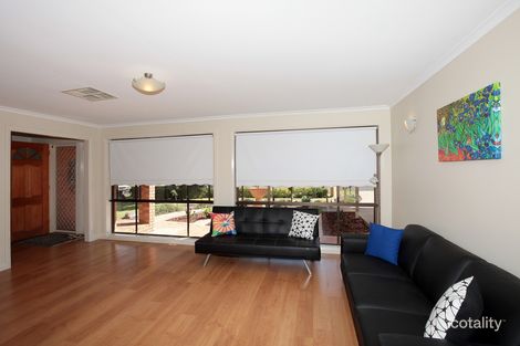 Property photo of 1 Heron Place Estella NSW 2650