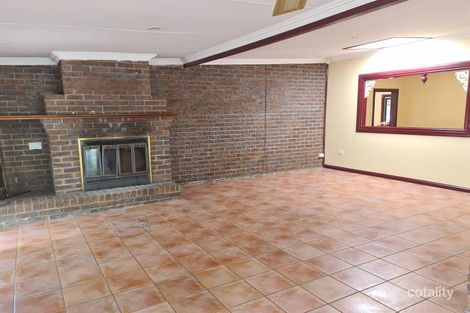 2 Sarow Rd, Warner, QLD 4500