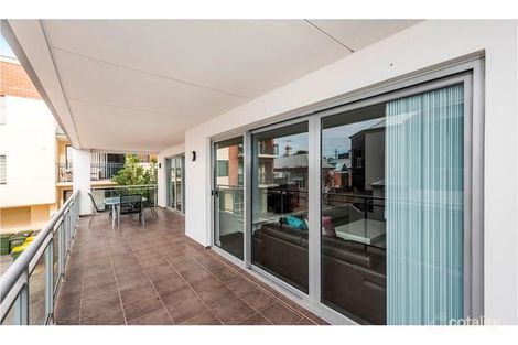 6/6 Antonas Rd, Northbridge, WA 6003