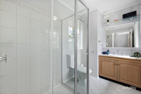 Property photo of 2 Julius Court Berwick VIC 3806