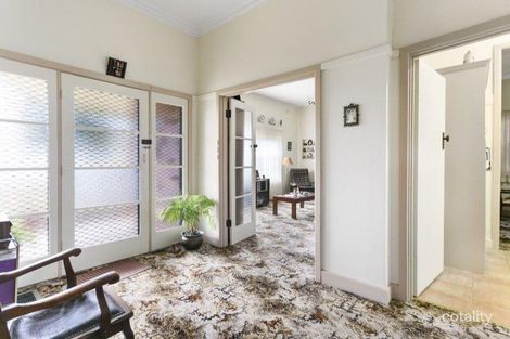 Property photo of 3 Pine Street Quarry Hill VIC 3550