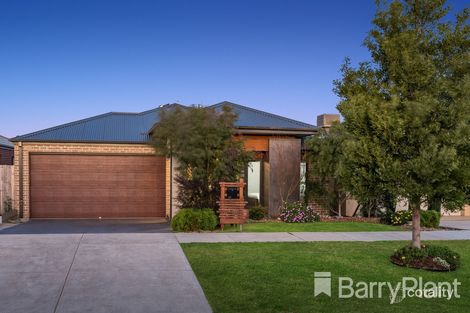 Property photo of 54 Owarra Boulevard Mount Duneed VIC 3217