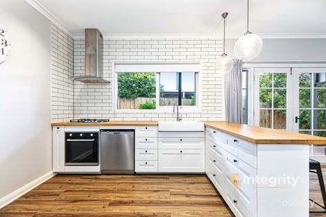 Property photo of 11 Irvine Crescent Yarra Glen VIC 3775